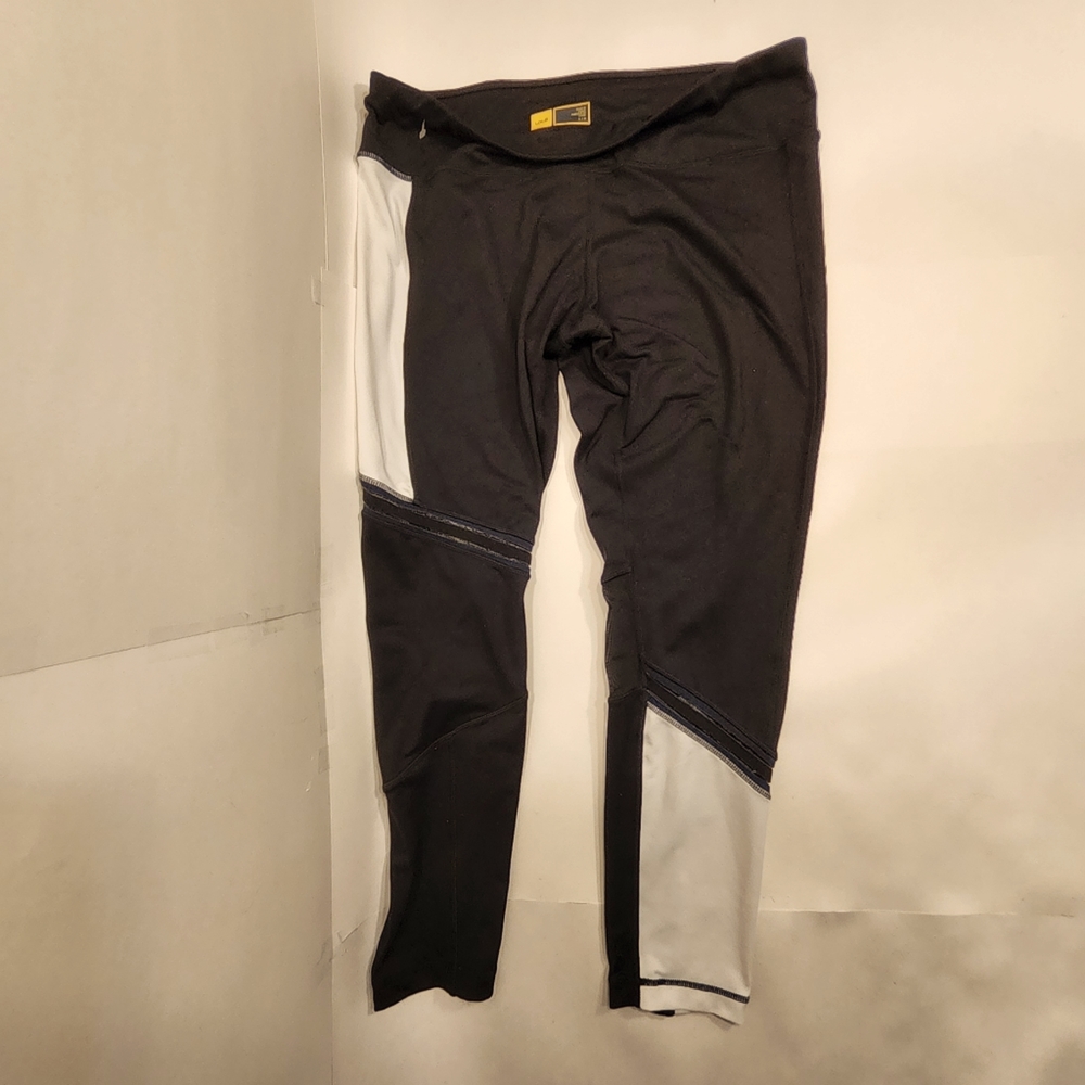 Lole. Black. White. Blue trim. Mesh Trim. Large.